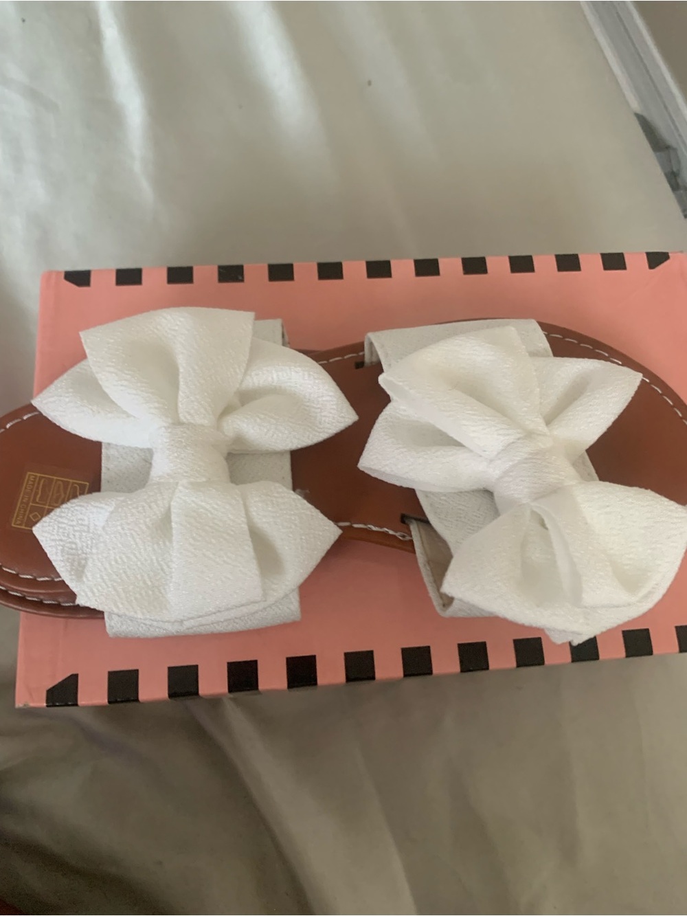 White Bow Slide Sandals